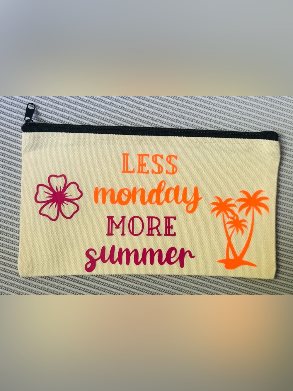 Hand Crafted Canvas Zipper Pouch - Picture 3 of 7